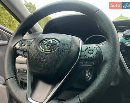 Тойота Камри 2018 в Белой Церкве на Automoto.ua Серый Тойота Камри, объемом двигателя 2.49 л и пробегом 81 тыс. км за 19000 $, фото 14 на Automoto.ua