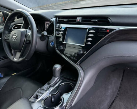 Сірий Тойота Камрі, об'ємом двигуна 2.5 л та пробігом 150 тис. км за 22900 $, фото 31 на Automoto.ua