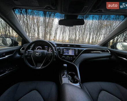 Серый Тойота Камри, объемом двигателя 2.49 л и пробегом 104 тыс. км за 19200 $, фото 9 на Automoto.ua