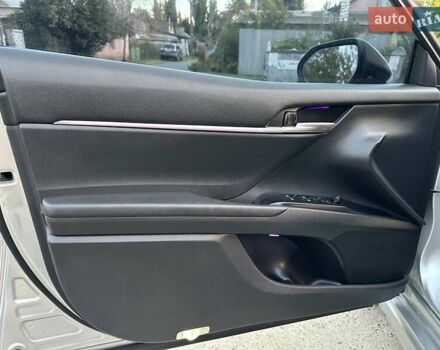 Серый Тойота Камри, объемом двигателя 2.49 л и пробегом 78 тыс. км за 18500 $, фото 54 на Automoto.ua