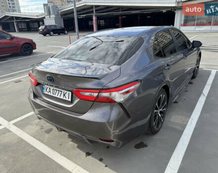 Тойота Камри 2018 в Киеве на Automoto.ua Серый Тойота Камри, объемом двигателя 2.49 л и пробегом 93 тыс. км за 25500 $, фото 3 на Automoto.ua