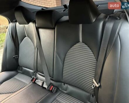 Серый Тойота Камри, объемом двигателя 2.49 л и пробегом 78 тыс. км за 18500 $, фото 67 на Automoto.ua