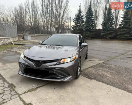 Серый Тойота Камри, объемом двигателя 2.49 л и пробегом 134 тыс. км за 17300 $, фото 1 на Automoto.ua