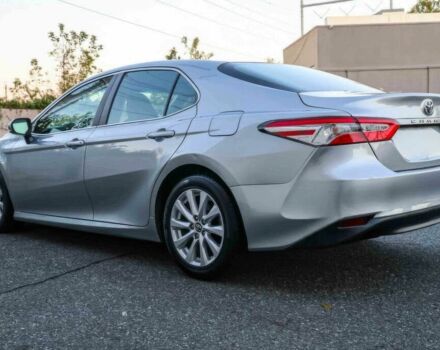 Сірий Тойота Камрі, об'ємом двигуна 2.5 л та пробігом 49 тис. км за 14000 $, фото 3 на Automoto.ua