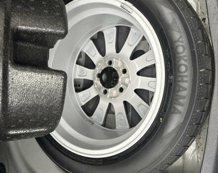 Сірий Тойота Камрі, об'ємом двигуна 2.49 л та пробігом 67 тис. км за 23000 $, фото 96 на Automoto.ua