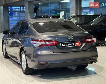 Сірий Тойота Камрі, об'ємом двигуна 2.5 л та пробігом 62 тис. км за 17990 $, фото 4 на Automoto.ua