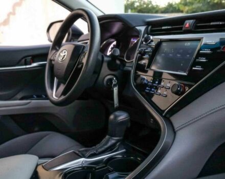 Сірий Тойота Камрі, об'ємом двигуна 2.5 л та пробігом 49 тис. км за 14000 $, фото 6 на Automoto.ua