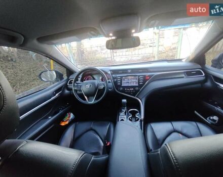 Серый Тойота Камри, объемом двигателя 2.49 л и пробегом 128 тыс. км за 19500 $, фото 11 на Automoto.ua