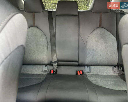 Тойота Камри 2018 в Белой Церкве на Automoto.ua Серый Тойота Камри, объемом двигателя 2.49 л и пробегом 81 тыс. км за 19000 $, фото 18 на Automoto.ua