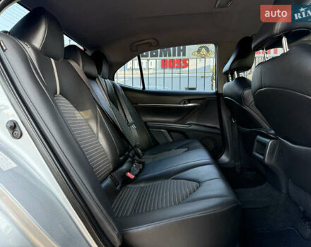 Сірий Тойота Камрі, об'ємом двигуна 2.49 л та пробігом 144 тис. км за 18200 $, фото 33 на Automoto.ua