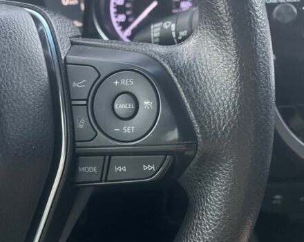 Серый Тойота Камри, объемом двигателя 2.5 л и пробегом 181 тыс. км за 20500 $, фото 16 на Automoto.ua