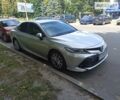 Сірий Тойота Камрі, об'ємом двигуна 2.49 л та пробігом 141 тис. км за 19999 $, фото 1 на Automoto.ua
