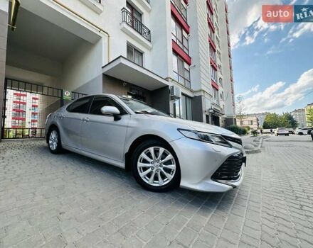 Серый Тойота Камри, объемом двигателя 2.49 л и пробегом 65 тыс. км за 22700 $, фото 8 на Automoto.ua