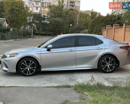 Серый Тойота Камри, объемом двигателя 2.49 л и пробегом 78 тыс. км за 18500 $, фото 14 на Automoto.ua