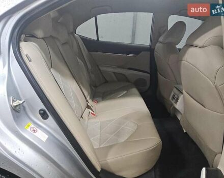 Серый Тойота Камри, объемом двигателя 2.49 л и пробегом 175 тыс. км за 5900 $, фото 9 на Automoto.ua