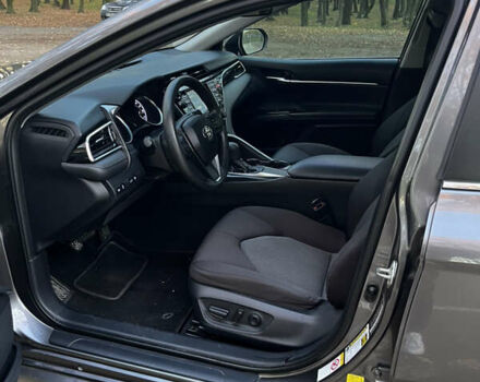 Серый Тойота Камри, объемом двигателя 2.49 л и пробегом 104 тыс. км за 19200 $, фото 10 на Automoto.ua