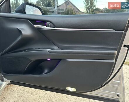 Серый Тойота Камри, объемом двигателя 2.49 л и пробегом 78 тыс. км за 18500 $, фото 75 на Automoto.ua