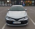Серый Тойота Камри, объемом двигателя 2.49 л и пробегом 165 тыс. км за 20500 $, фото 1 на Automoto.ua
