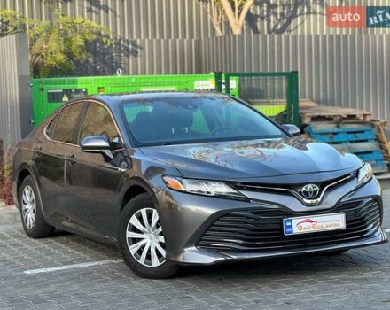 Серый Тойота Камри, объемом двигателя 2.49 л и пробегом 88 тыс. км за 22500 $, фото 9 на Automoto.ua