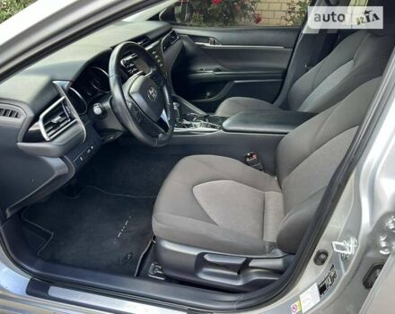 Серый Тойота Камри, объемом двигателя 2.49 л и пробегом 80 тыс. км за 22800 $, фото 17 на Automoto.ua