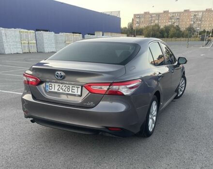 Серый Тойота Камри, объемом двигателя 2.5 л и пробегом 181 тыс. км за 20500 $, фото 7 на Automoto.ua