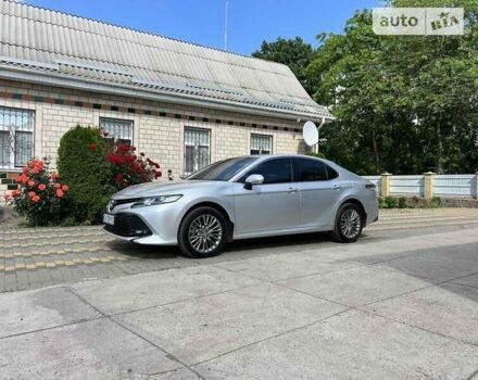 Серый Тойота Камри, объемом двигателя 2.49 л и пробегом 80 тыс. км за 22800 $, фото 1 на Automoto.ua