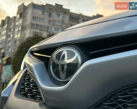 Серый Тойота Камри, объемом двигателя 2.49 л и пробегом 78 тыс. км за 18500 $, фото 5 на Automoto.ua