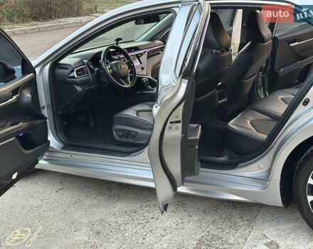 Серый Тойота Камри, объемом двигателя 2.49 л и пробегом 78 тыс. км за 18500 $, фото 51 на Automoto.ua