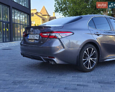 Серый Тойота Камри, объемом двигателя 2.5 л и пробегом 105 тыс. км за 19500 $, фото 8 на Automoto.ua
