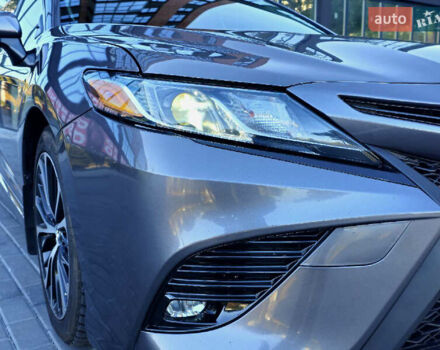 Серый Тойота Камри, объемом двигателя 2.5 л и пробегом 105 тыс. км за 19500 $, фото 12 на Automoto.ua