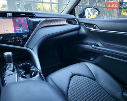 Серый Тойота Камри, объемом двигателя 2.5 л и пробегом 105 тыс. км за 19500 $, фото 18 на Automoto.ua