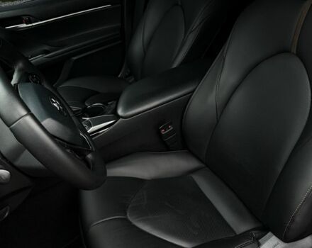 Серый Тойота Камри, объемом двигателя 2.5 л и пробегом 150 тыс. км за 16000 $, фото 6 на Automoto.ua