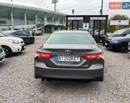 Серый Тойота Камри, объемом двигателя 2.5 л и пробегом 185 тыс. км за 21500 $, фото 5 на Automoto.ua