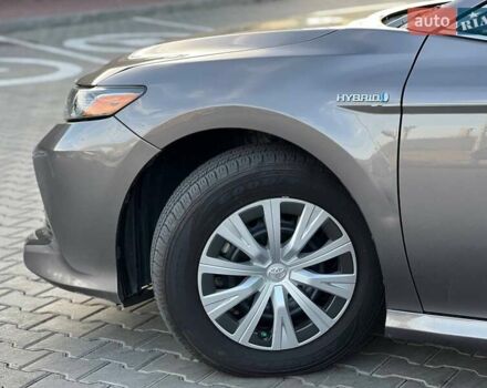 Серый Тойота Камри, объемом двигателя 2.49 л и пробегом 88 тыс. км за 22500 $, фото 10 на Automoto.ua