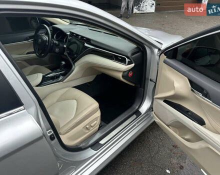 Сірий Тойота Камрі, об'ємом двигуна 2.49 л та пробігом 67 тис. км за 23000 $, фото 62 на Automoto.ua