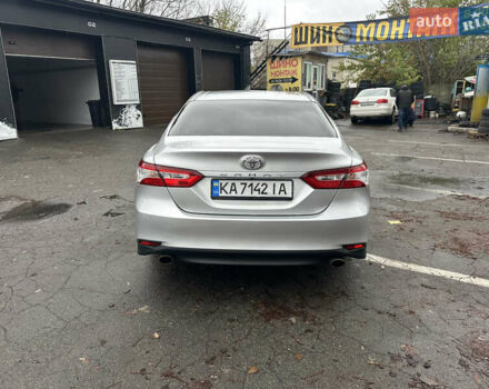 Сірий Тойота Камрі, об'ємом двигуна 2.49 л та пробігом 67 тис. км за 23000 $, фото 23 на Automoto.ua