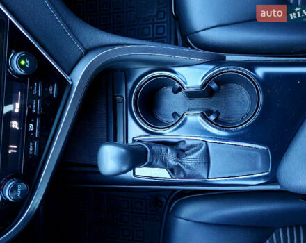 Серый Тойота Камри, объемом двигателя 2.5 л и пробегом 105 тыс. км за 19500 $, фото 16 на Automoto.ua