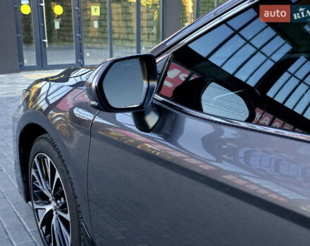 Серый Тойота Камри, объемом двигателя 2.5 л и пробегом 105 тыс. км за 19500 $, фото 13 на Automoto.ua