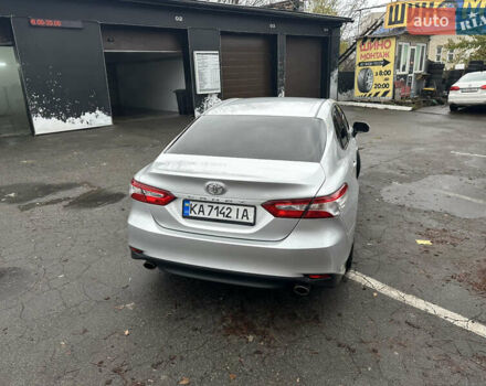 Сірий Тойота Камрі, об'ємом двигуна 2.49 л та пробігом 67 тис. км за 23000 $, фото 20 на Automoto.ua