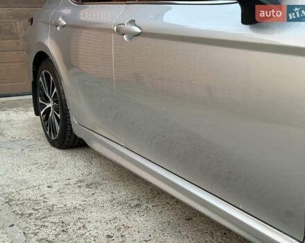 Серый Тойота Камри, объемом двигателя 2.49 л и пробегом 78 тыс. км за 18500 $, фото 45 на Automoto.ua