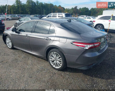 Серый Тойота Камри, объемом двигателя 3.5 л и пробегом 137 тыс. км за 5200 $, фото 3 на Automoto.ua