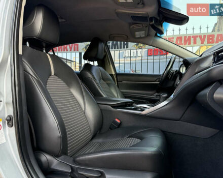 Сірий Тойота Камрі, об'ємом двигуна 2.49 л та пробігом 144 тис. км за 18200 $, фото 28 на Automoto.ua