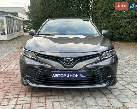 Тойота Камри 2018 в Белой Церкве на Automoto.ua Серый Тойота Камри, объемом двигателя 2.49 л и пробегом 81 тыс. км за 19000 $, фото 8 на Automoto.ua
