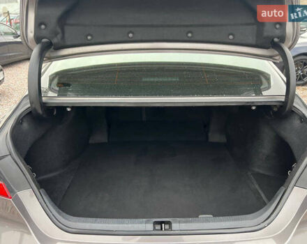 Серый Тойота Камри, объемом двигателя 2.5 л и пробегом 185 тыс. км за 21500 $, фото 9 на Automoto.ua