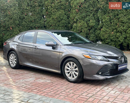 Тойота Камри 2018 в Белой Церкве на Automoto.ua Серый Тойота Камри, объемом двигателя 2.49 л и пробегом 81 тыс. км за 19000 $, фото 1 на Automoto.ua