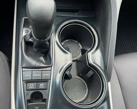 Серый Тойота Камри, объемом двигателя 2.5 л и пробегом 185 тыс. км за 21500 $, фото 20 на Automoto.ua