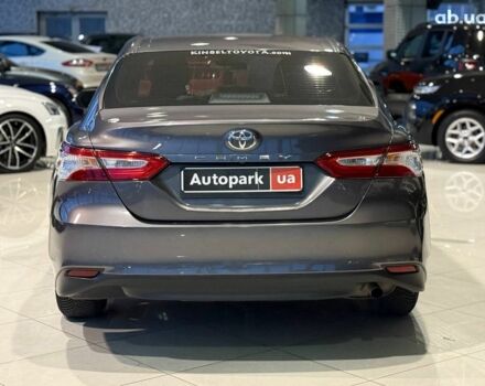 Сірий Тойота Камрі, об'ємом двигуна 2.5 л та пробігом 62 тис. км за 17990 $, фото 5 на Automoto.ua