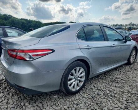 Серый Тойота Камри, объемом двигателя 0 л и пробегом 69 тыс. км за 4100 $, фото 2 на Automoto.ua