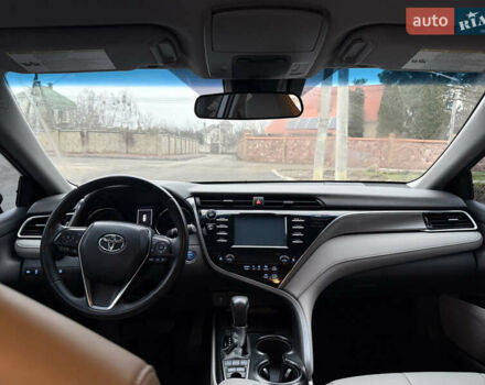 Серый Тойота Камри, объемом двигателя 2.49 л и пробегом 95 тыс. км за 23000 $, фото 14 на Automoto.ua