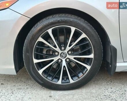 Серый Тойота Камри, объемом двигателя 2.49 л и пробегом 78 тыс. км за 18500 $, фото 8 на Automoto.ua